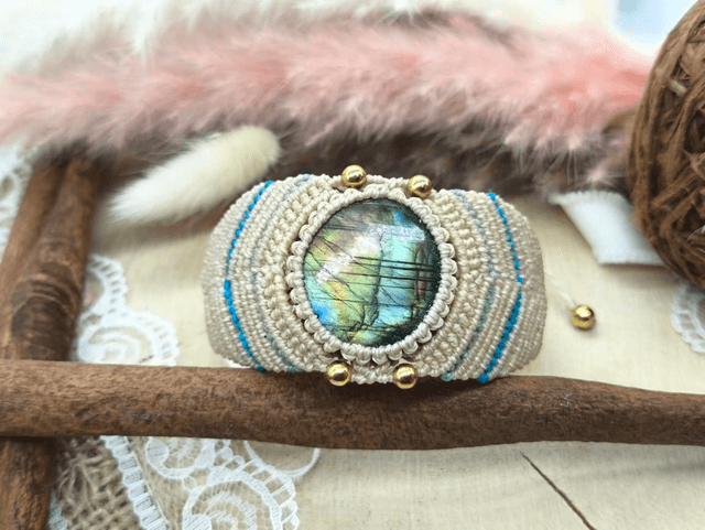 Bracelet large labradorite perles laiton dorées or fin