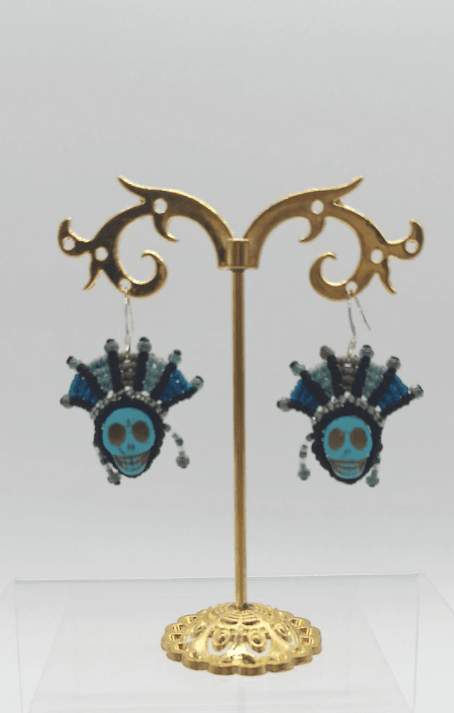 boucles d&#039;oreilles micro macramé têtes incas