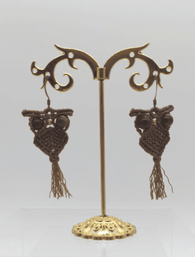 boucles d&#039;oreilles chouettes marron clair